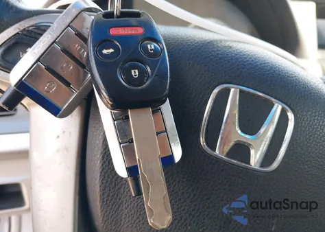 2008 Honda Accord 2.4 Ex-L from USA, damaged, VIN 1HGCP26898A110540